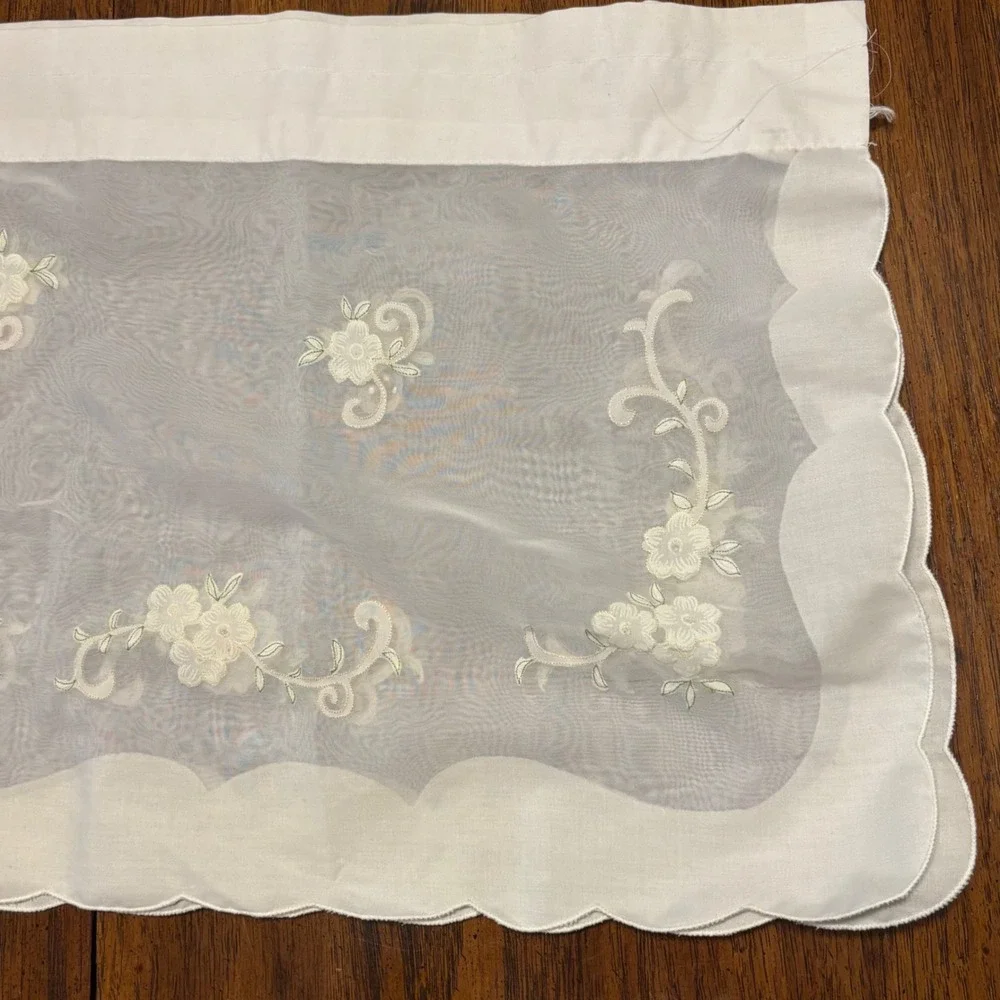 Vintage White Floral Embroidered Scalloped Sheer Tier and Valance Curtain Set